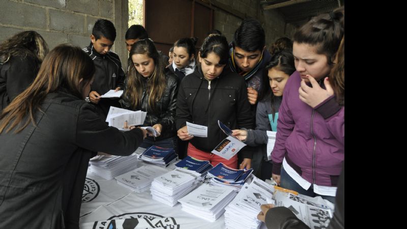 La UNCA sigue marcando presencia en el interior