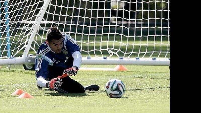 Sergio Romero será el arquero del debut ante Paraguay