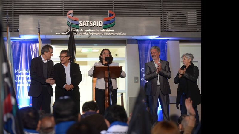 Lucía en la inauguración de la nueva sede del SATSAID