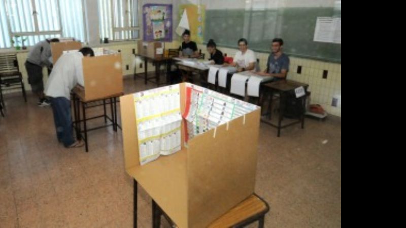 Santa Fe elige a sus autoridades en una elección con final abierto