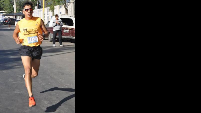 El Club Sarmiento festejó corriendo con la familia del atletismo