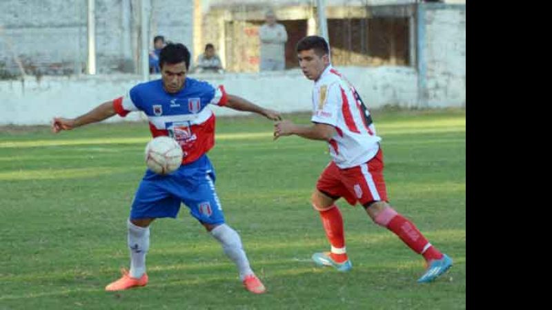 Villa Cubas trajo un meritorio empate y Policial cayó, en Santiago