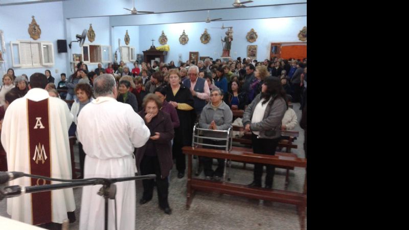 Con procesión, misa y locreada popular culminaron las fiestas de San Antonio
