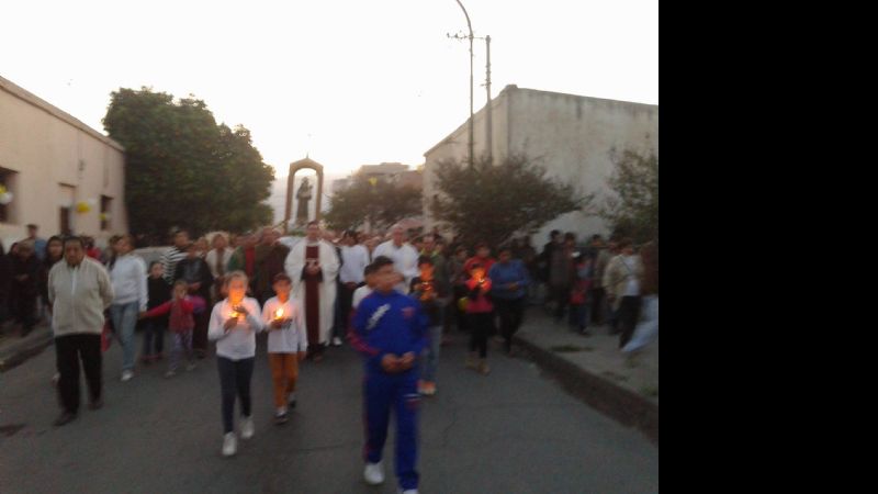 Con procesión, misa y locreada popular culminaron las fiestas de San Antonio