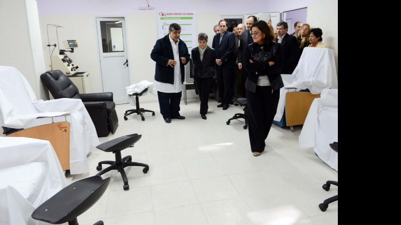 Lucía inauguró el Banco Central de Sangre
