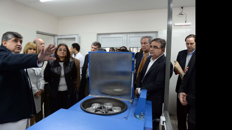 Lucía inauguró el Banco Central de Sangre