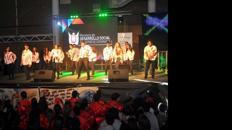 Más de 4 mil estudiantes participaron de la 2da Fiesta Provincial del Buzo‏