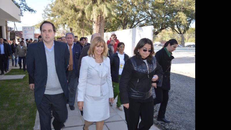 Mera junto a Corpacci en la inauguración del Banco Central de Sangre