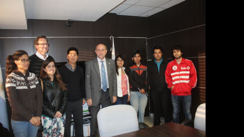 Alumnos extranjeros elijen la UNCA para cursar sus estudios