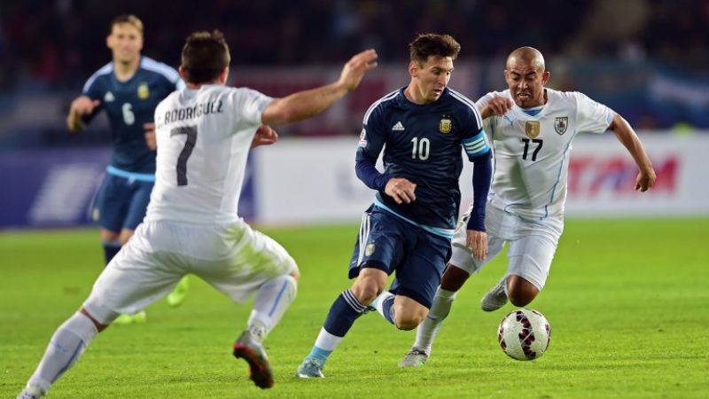 A Argentina le costó pero logro un triunfo clave ante Uruguay