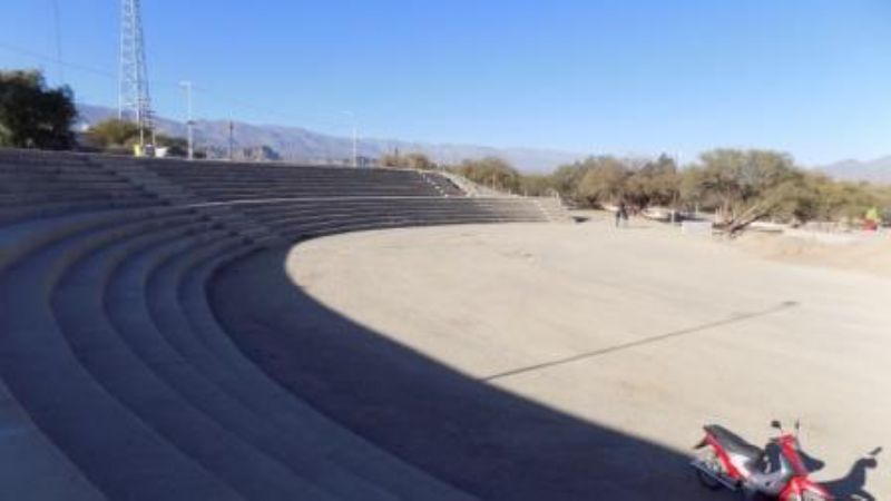 Intensifican mantenimiento de caminos en Santa María