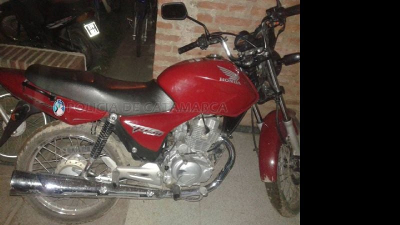 Demoran a un adolescente y recuperan una moto