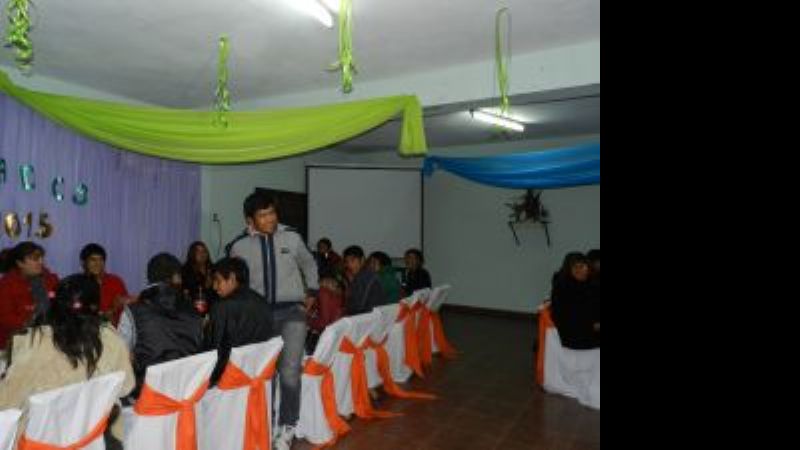 León Mendoza agasajó a los primeros egresados de escuelas rurales en la zona serrana