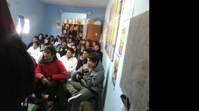 Charla sobre violencia de género en los EPC