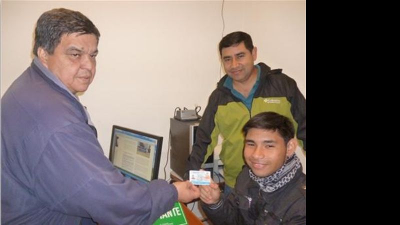 Entrega de las primeras licencias de conducir en la Escuela Municipal Nº3