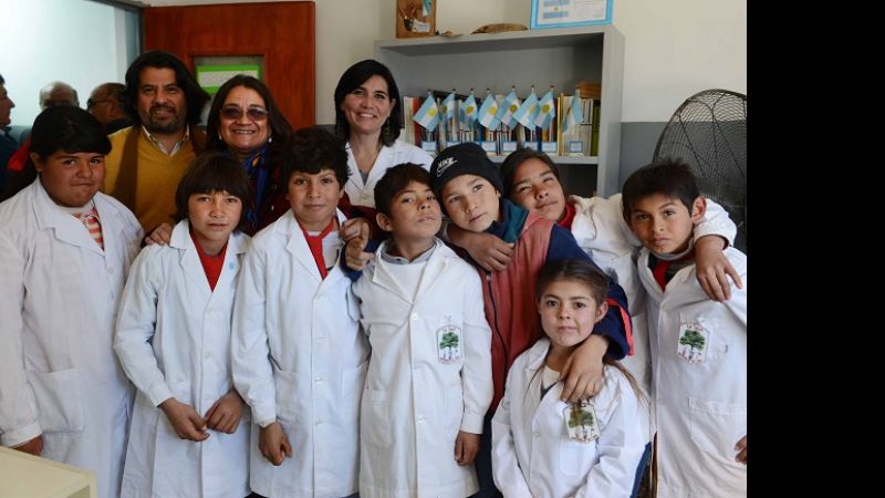 La Gobernadora visitó Andalgalá y habilitó refacciones en escuelas rurales