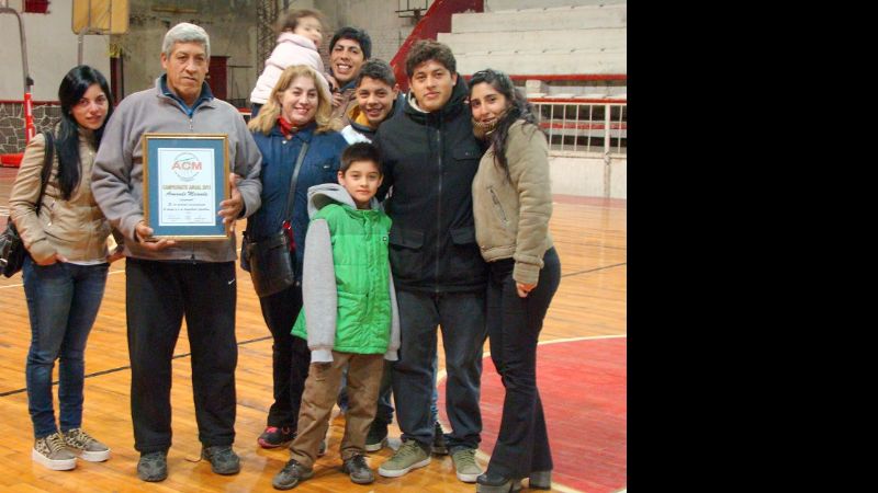 El Maxibasquetbol largó el Anual con “Homenaje a ‘Larguirucho’ Miranda”