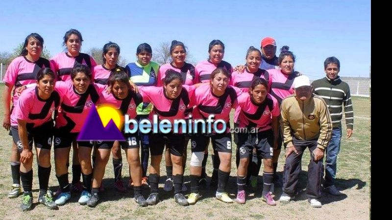 “Las Sacachipas” ganaron y alcanzaron la punta