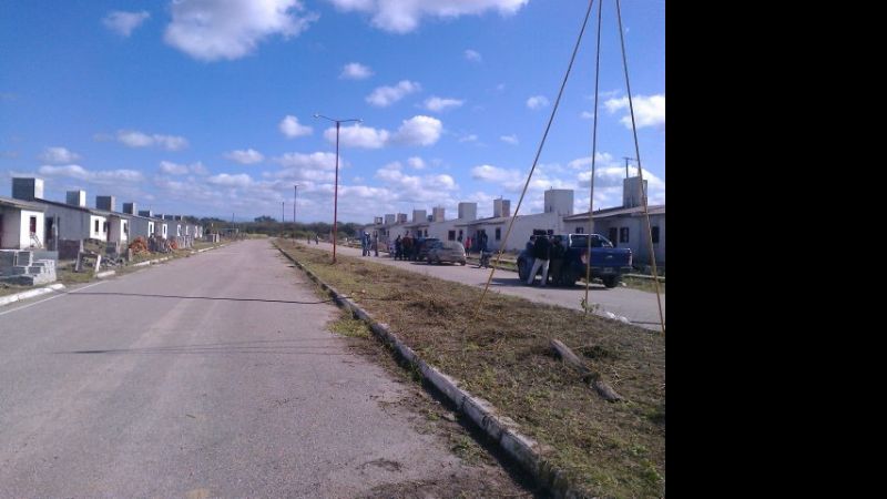 El intendente Coronel impide la realización de obra eléctrica