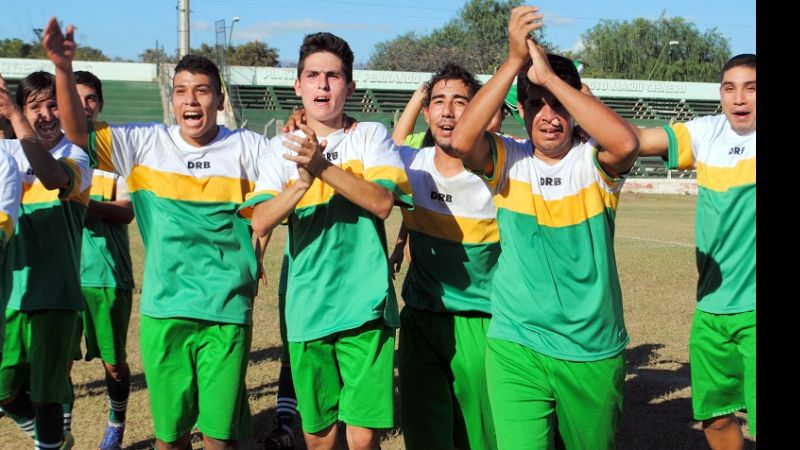 Rivadavia venció a Salta y Villa Cubas a Juventud Unida