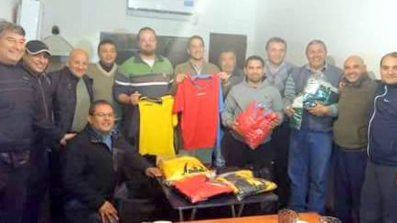 Policía mandan en Maxi y Sénior, donde comparte con Profefsos