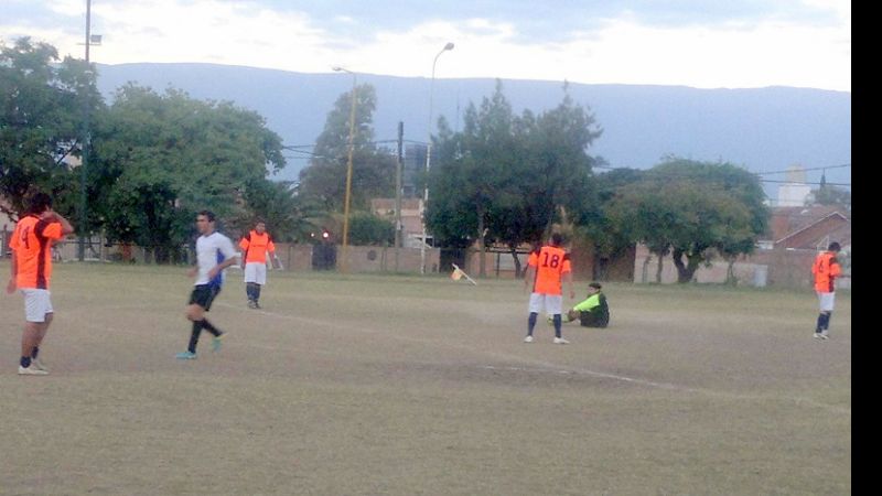 La Liga Universitaria de Fútbol, en receso por los “viejos”