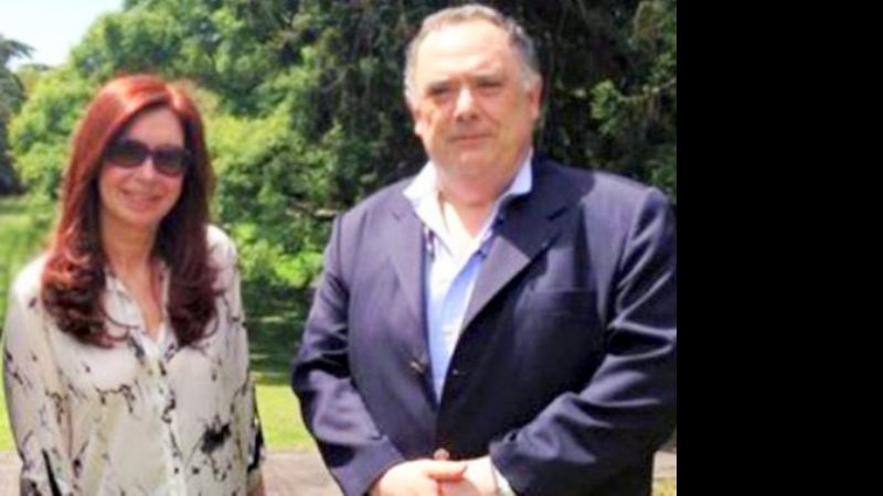 El embajador ante el Vaticano acompañaría a Cristina al Parlasur