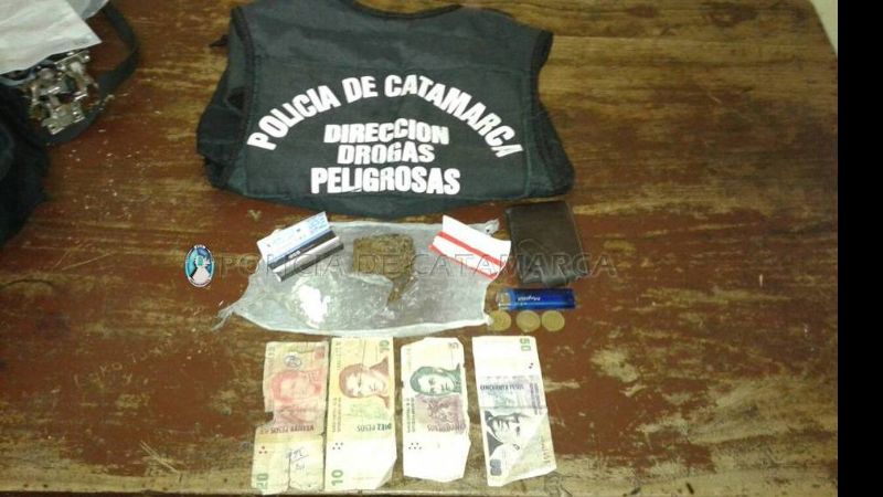 Joven de 20 años llevaba marihuana y cocaína en un colectivo