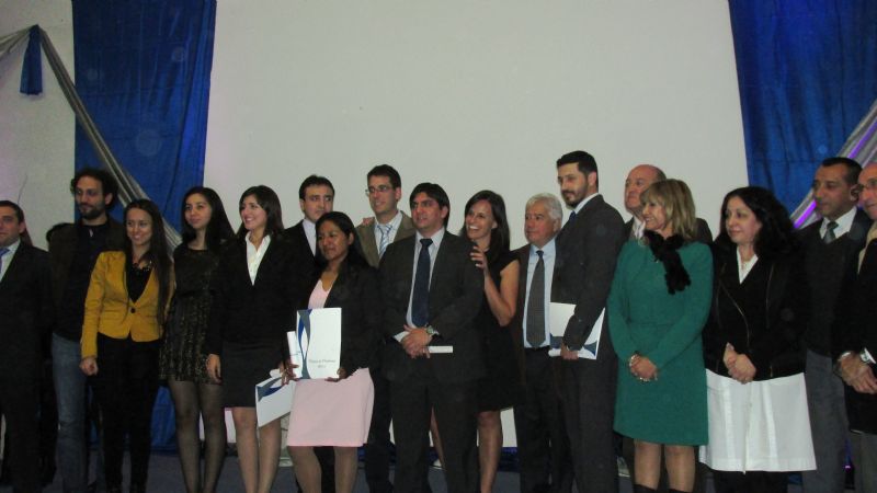 Acto de colación de egresados de las residencias en el San Juan Bautista