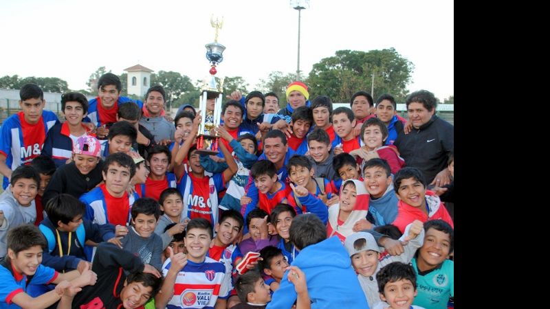 Tesorieri en 6ta. y 5ta., y Villa Cubas en 4ta., Campeones