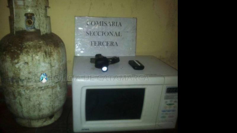 Aprehenden a un sujeto, le secuestran elementos y droga