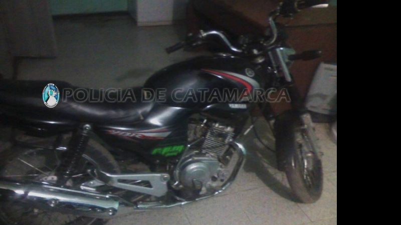 Tras una persecución, aprehendieron a dos ladrones de motos