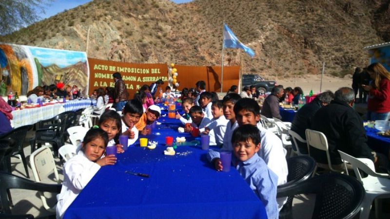 Imponen nombre a escuela de Las Papas