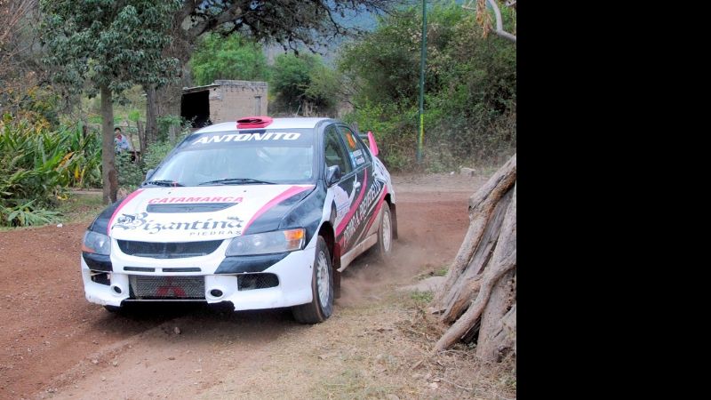 D´Agostini ganó la 3ra. del CIR, escoltado por Mario Sampayo