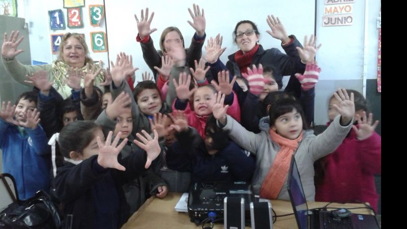 Talleres de pediculosis, lavado de manos y vacunación contra en HPV