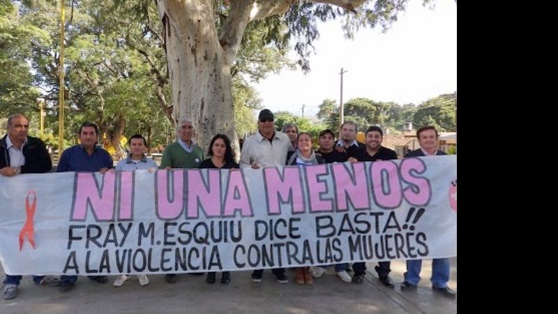 “Roly” Gerrero y adherentes del PJ con “Ni una menos”