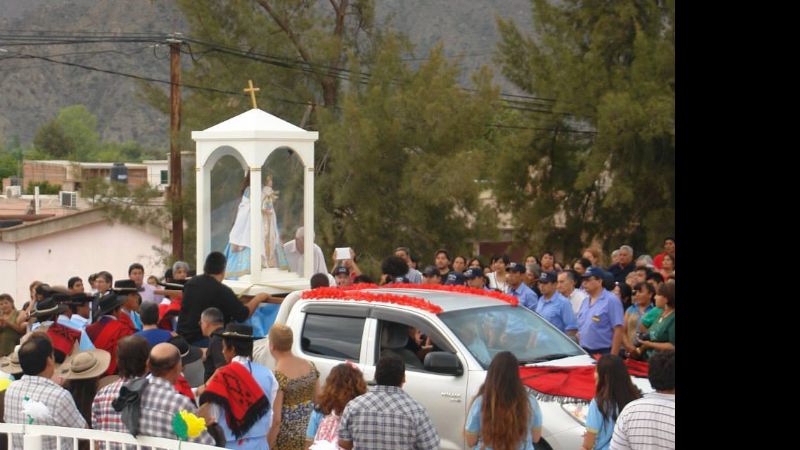 Multitudinaria procesión en honor a la Virgen de Belén