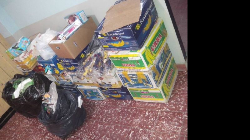 Les secuestran a foráneos gran cantidad de juguetes y ropa