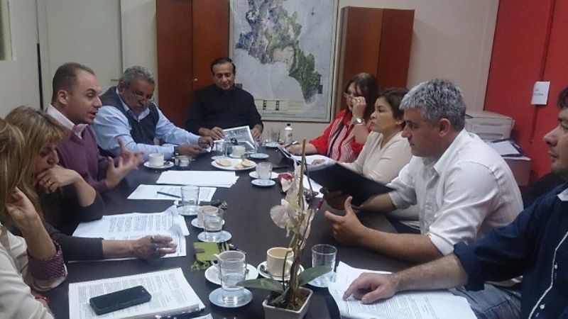 La paritaria docente se reunió en el CAPE