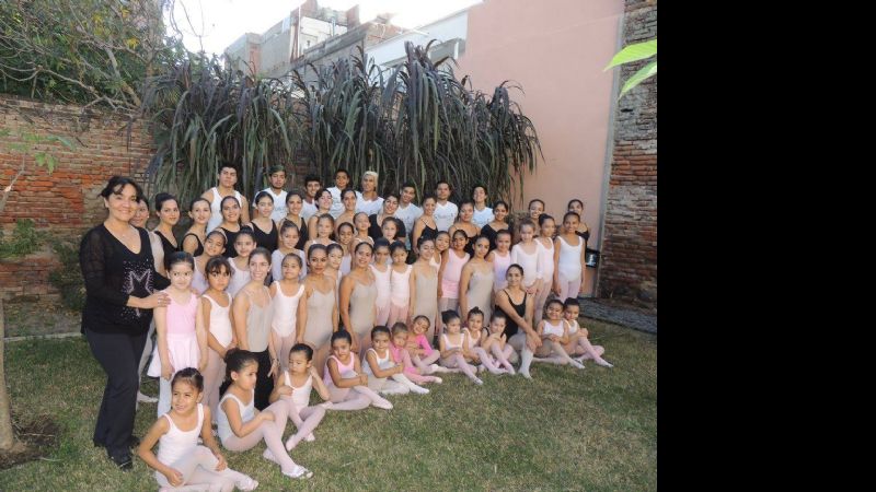 Presentación del Ballet Estable de la UNCA