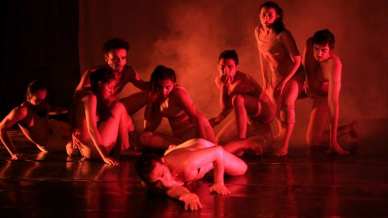 La obra de danza teatro “Barro Punto Cero”, para escuelas