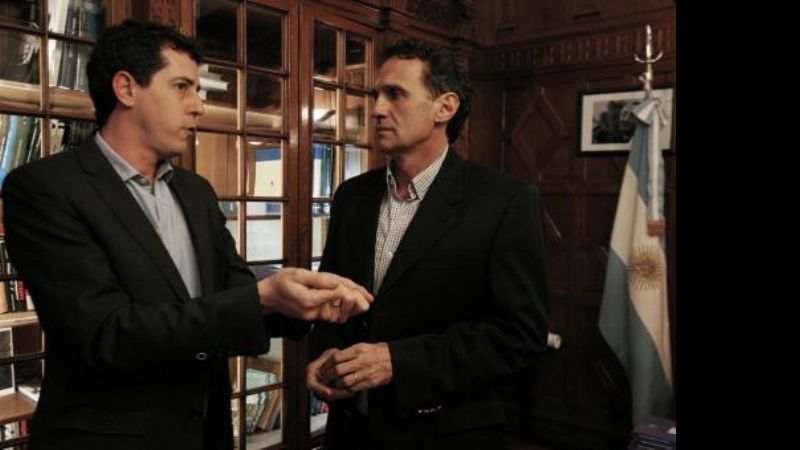 Otro intendente “massista” volvió al “kirchnerismo”