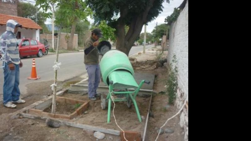 Veredas y cordones para el barrio Virgen del Valle