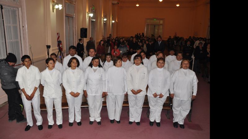 22 enfermeras del interior recibieron su título universitario