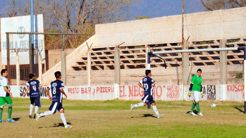 Triunfos “Sagrado”, “Santo” y “Oriental”, abriendo el Anual chacarero
