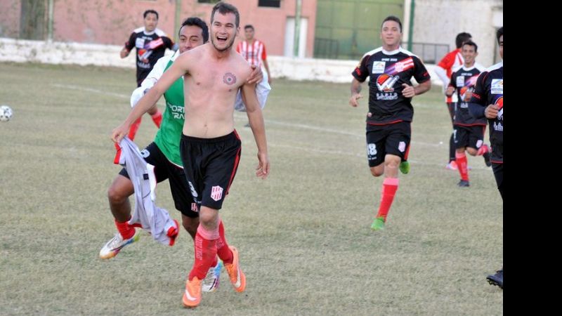 Brown es nuevo líder de la Zona 9, de Villa Cubas y Policial