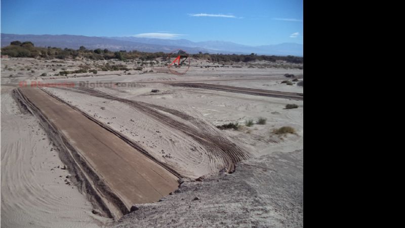 Importante avance de obras del puente sobre el Río Abaucán