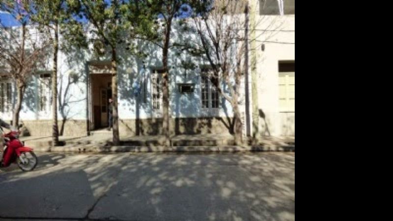 Denuncian que policía golpea, tortura y tira gas pimienta a jóvenes arrestados