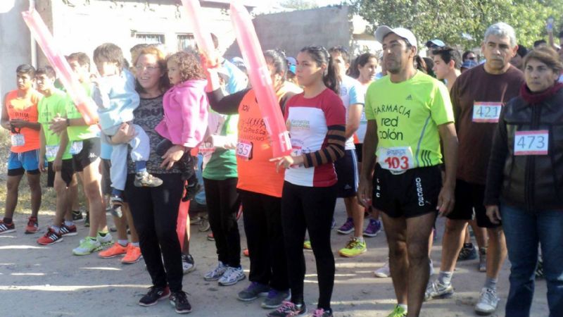 Importante demostración de los atletas en apoyo a Francisquito