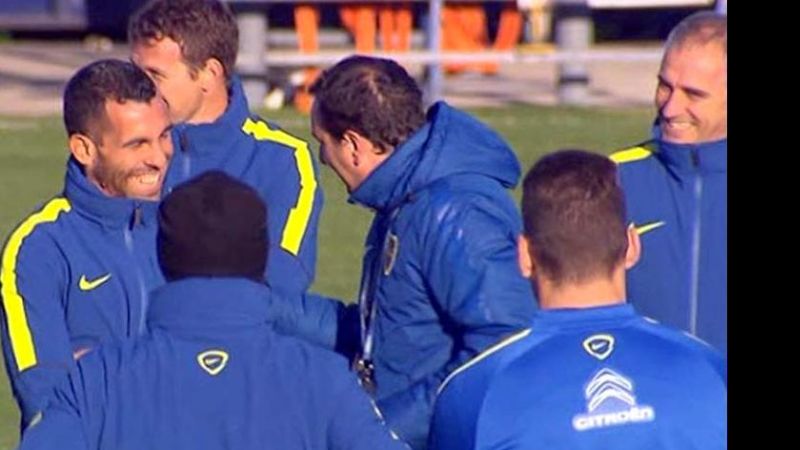 Tevez entrenó con el plantel y será titular el sábado ante Quilmes
